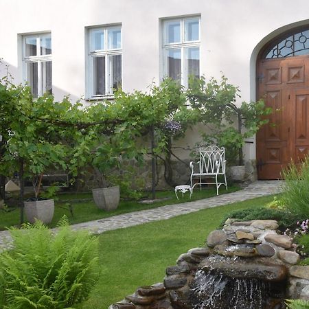 Lovecky Apartman Na Namesti Ve Frenstate Pod Radhostem Frenštát pod Radhoštěm Extérieur photo