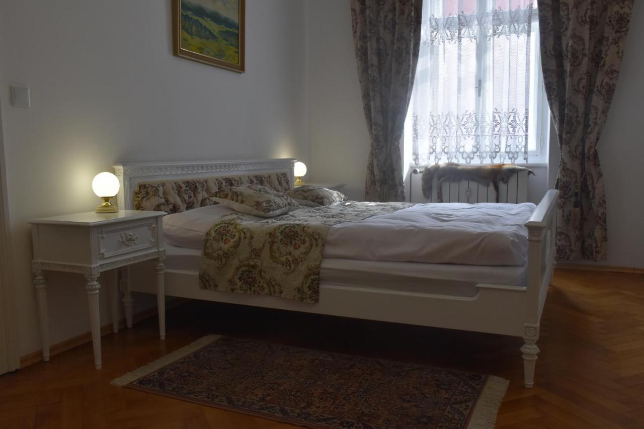 Lovecky Apartman Na Namesti Ve Frenstate Pod Radhostem Frenštát pod Radhoštěm Extérieur photo