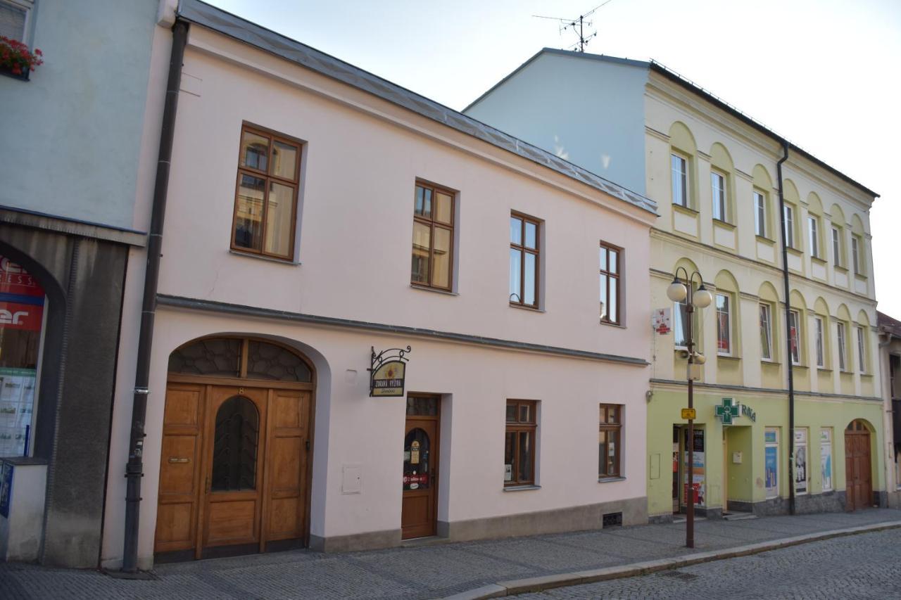Lovecky Apartman Na Namesti Ve Frenstate Pod Radhostem Frenštát pod Radhoštěm Extérieur photo