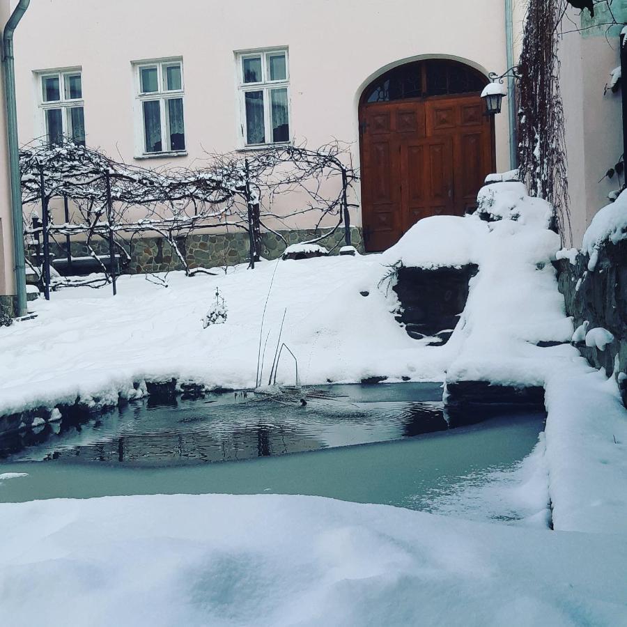 Lovecky Apartman Na Namesti Ve Frenstate Pod Radhostem Frenštát pod Radhoštěm Extérieur photo