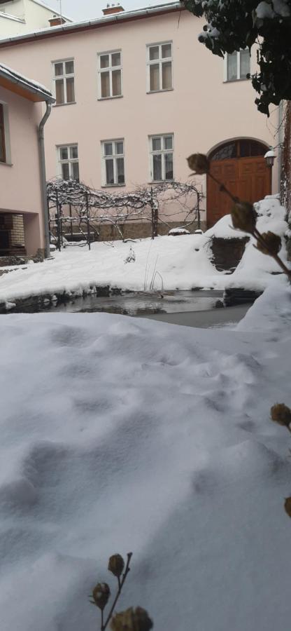 Lovecky Apartman Na Namesti Ve Frenstate Pod Radhostem Frenštát pod Radhoštěm Extérieur photo